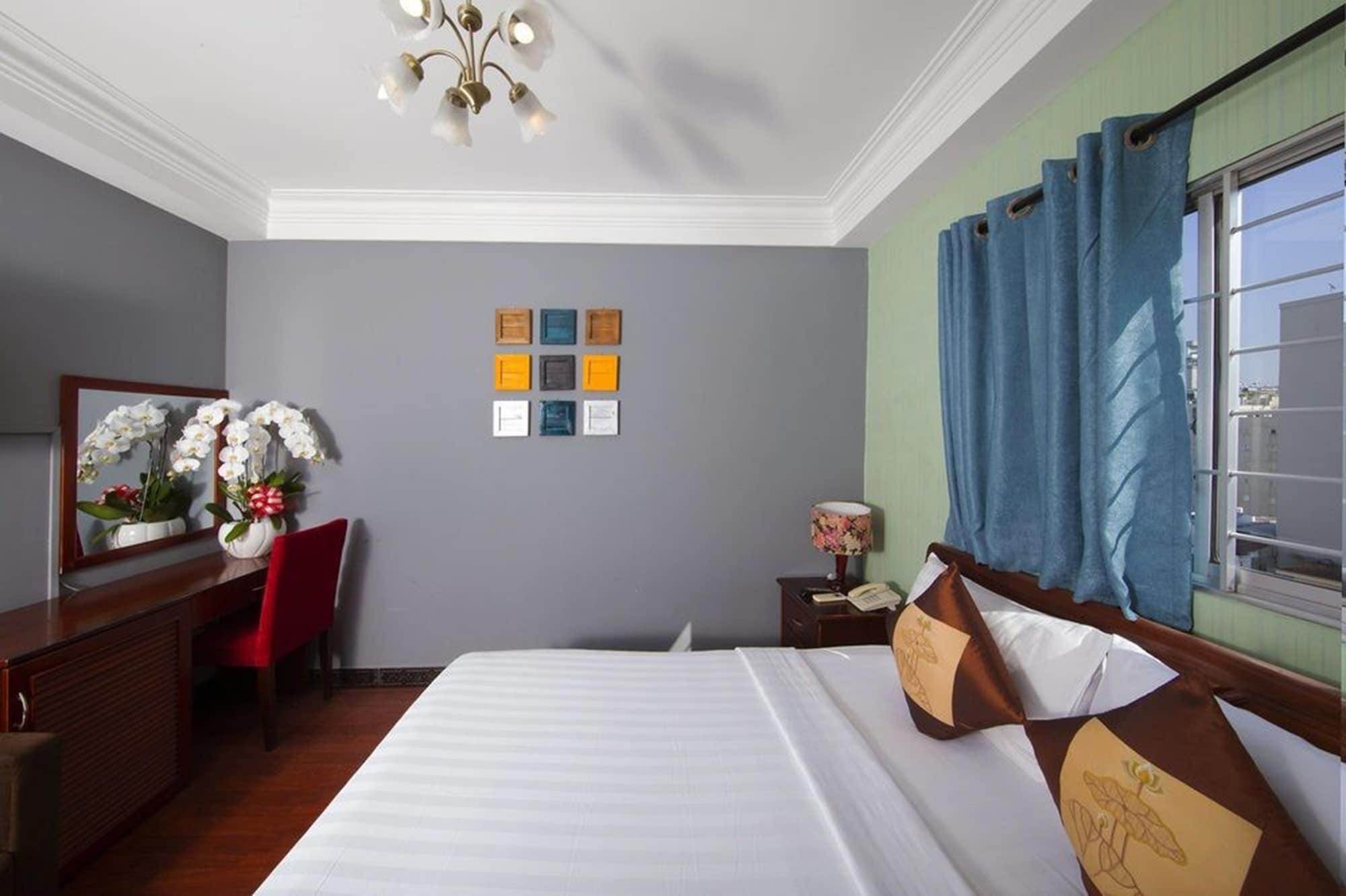 Good Vibes Central Hotel Хошимін Екстер'єр фото
