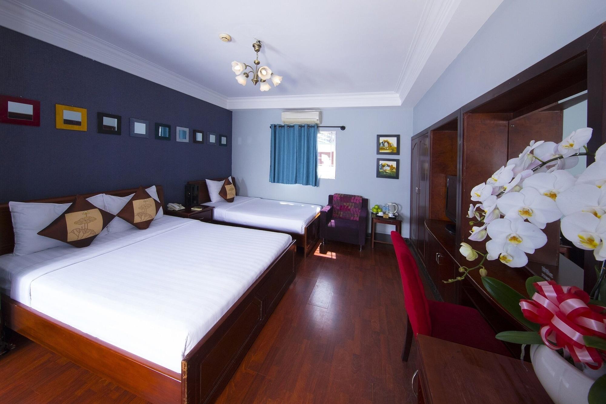 Good Vibes Central Hotel Хошимін Екстер'єр фото